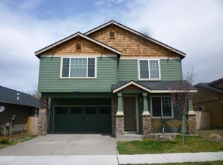 2886 NE Jackdaw Dr, Bend, OR 97701