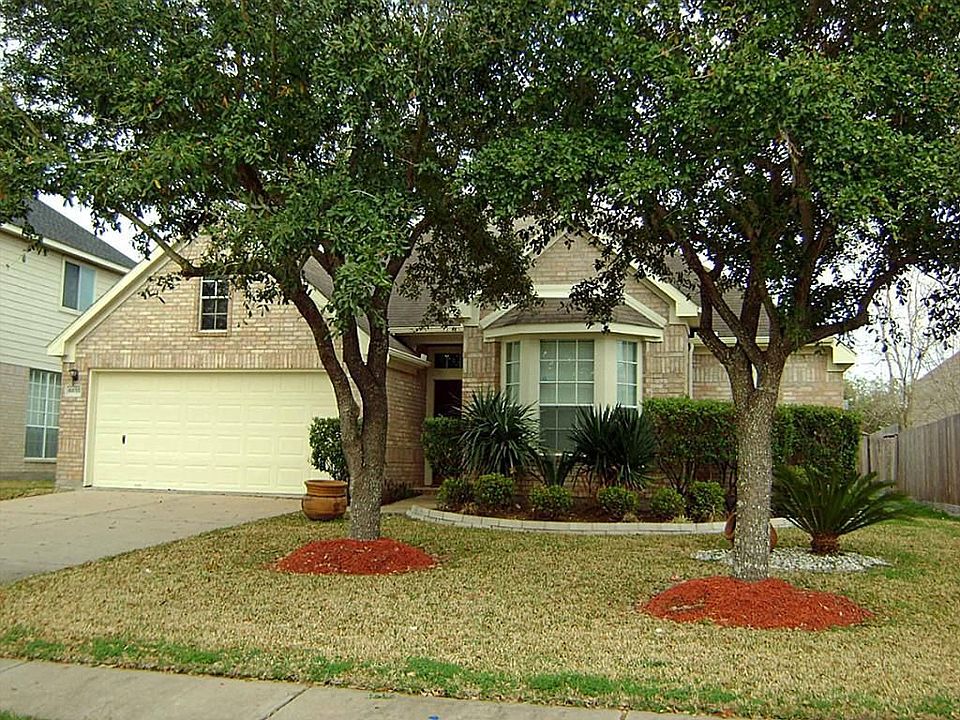 1st image of 6615 Holloway Square Ln