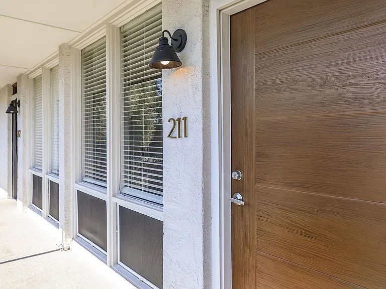 Sunrise On the Rail Apartments 111 N. Mesa Drive, Mesa, AZ 85201 — Photo 39