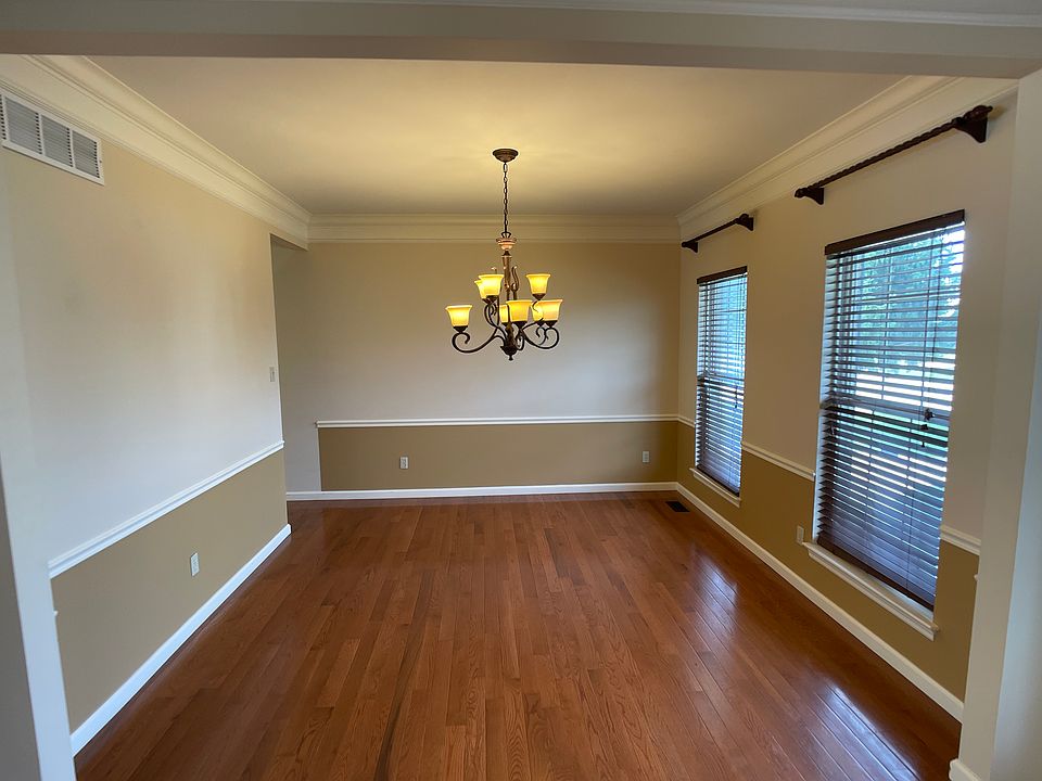 1st image of 3802 Scarlet Oak Dr