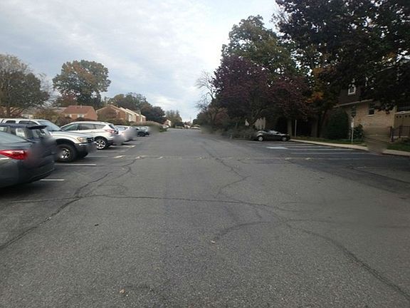 4th image of 864 College Pkwy APT 101