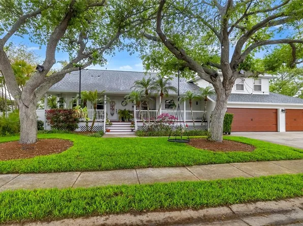 1517 43rd Avenue Dr W, Palmetto, FL 34221