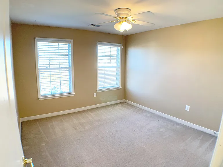 13047 Tadmore Ct — Photo 15