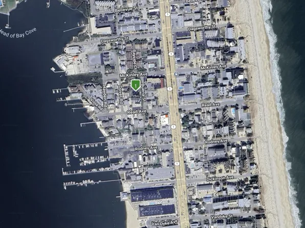105 Buena St, Dewey Beach, DE 19971