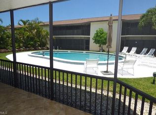 4072 Belair Ln APT 301, Naples, FL 34103