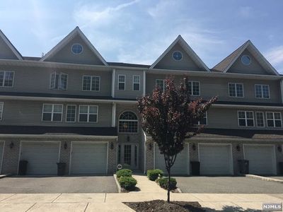 20 Mountain Ave, Paterson, NJ, 07501