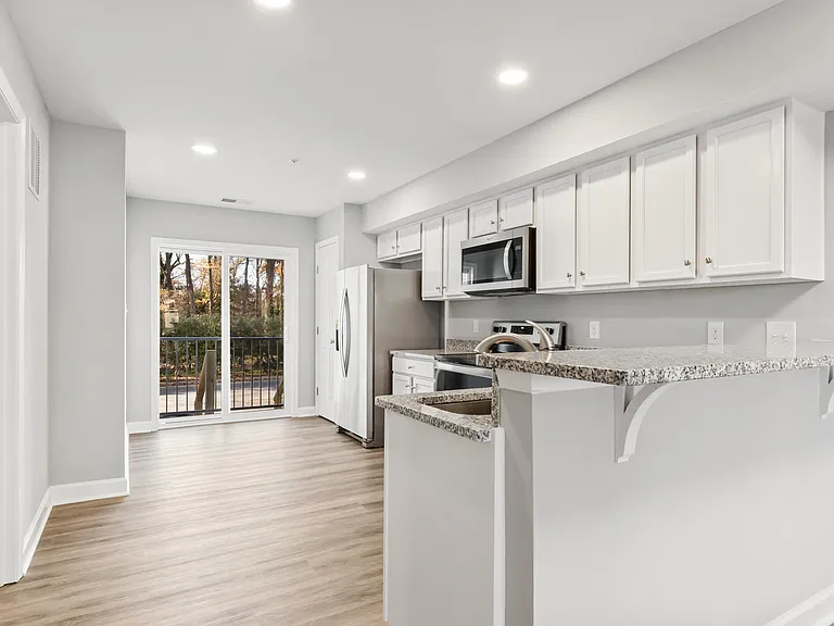 504 Wheatley Dr — Photo 6