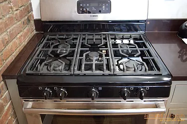 Sold by aptsandlofts.com