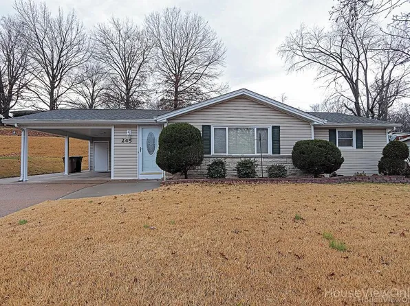 245 Edgewood Dr, Cape Girardeau, MO 63703