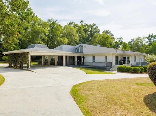 2202 Dogwood Dr, Valdosta, GA 31602