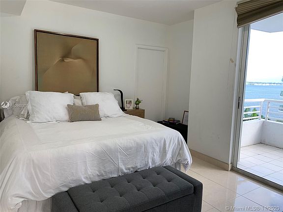 5th image of 1402 Brickell Bay Dr APT 803