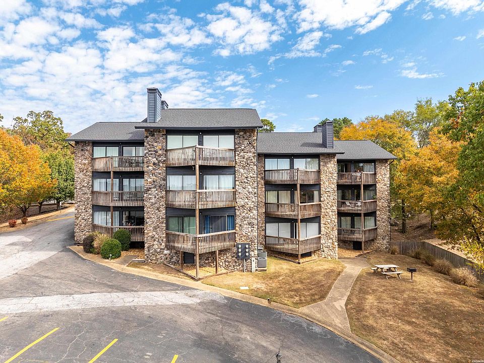 1st image of 203 Stearns Point #2-F