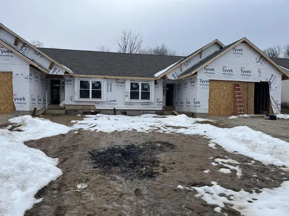 7315 Woodland COURT, Burlington, WI 53105