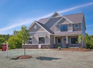 6369 Cascade Pointe Dr SE, Grand Rapids, MI 49546