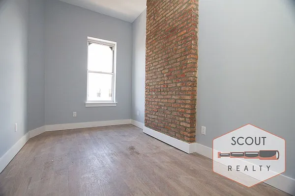 Rented by SCOUTBK.COM | media 76