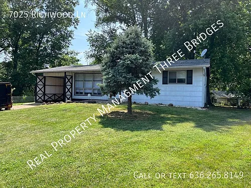7025 Richwood Ln Photo 1