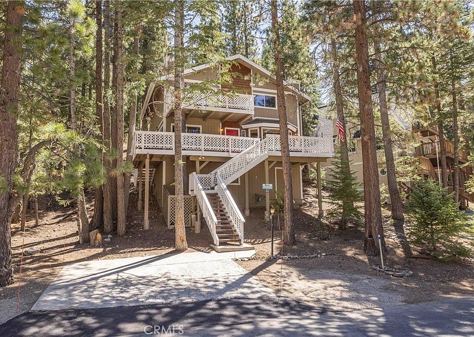 1st image of 43697 Sand Canyon Rd