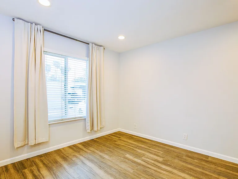 23250 Orange Ave #1 — Photo 6