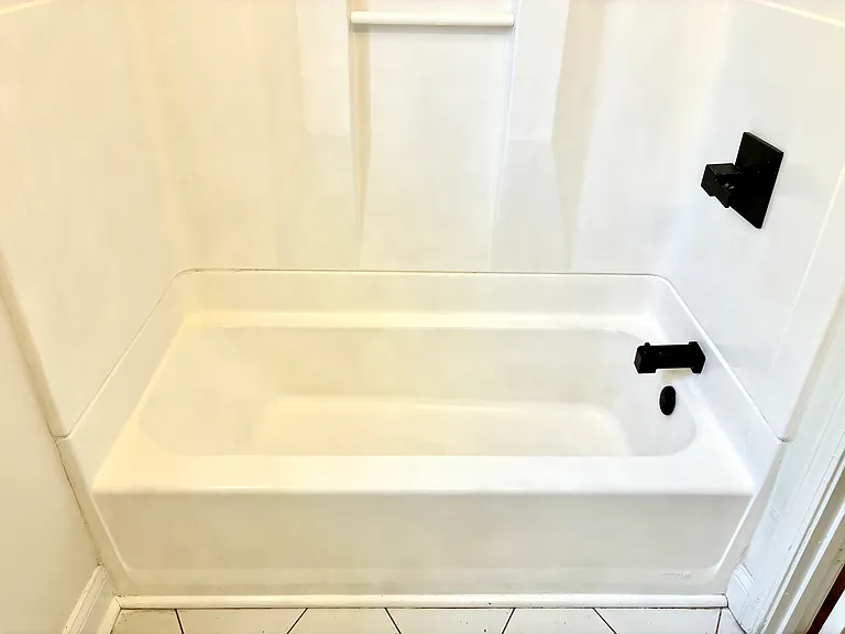 3421 Michigan Ave #2F — Photo 8