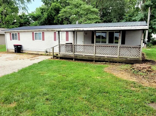 1045 N Wells St, Delphi, IN 46923