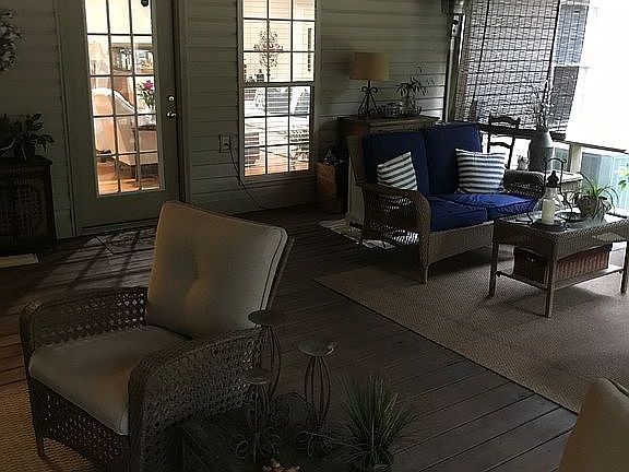 Porch right side. TV stays