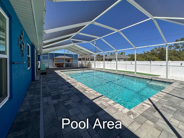 13280 Foresman Blvd — Photo 8