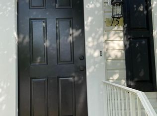 15 Gemstone Ct, Windsor Mill, MD 21244