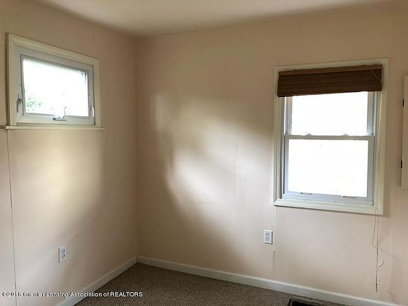 5th image of 119 N Catherine St