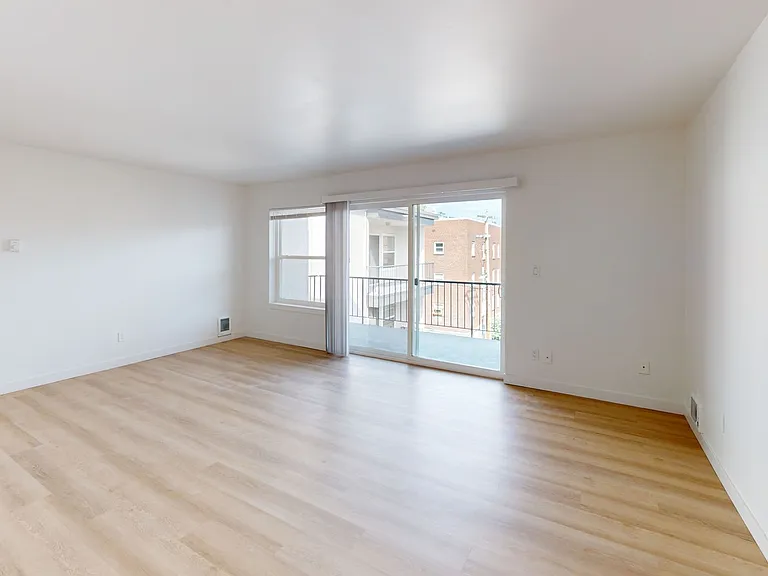 Residence 620 — Photo 11