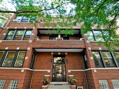 2853 N Burling St #2, Chicago, IL, 60657