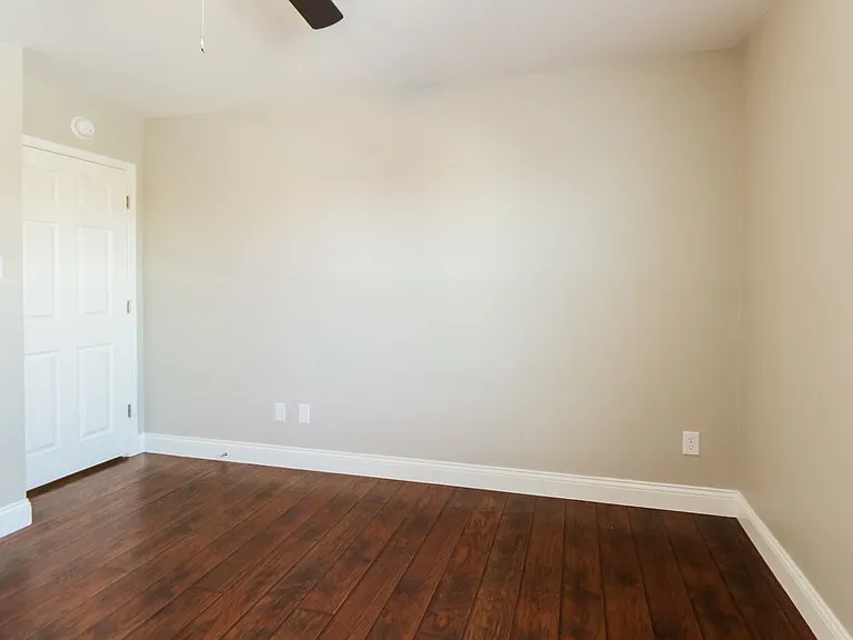 125 Brown St — Photo 15