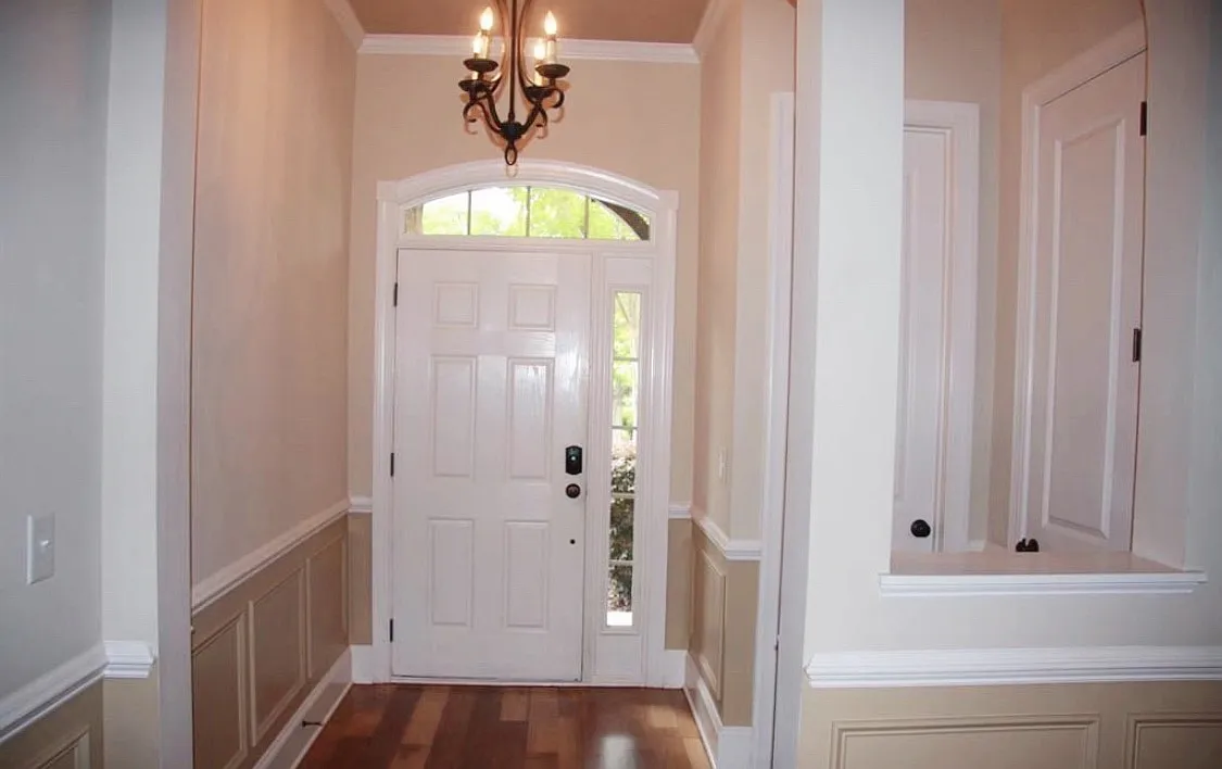 3 bed, 2.5 bath, 1928 sqft, $2,850 — Photo 3