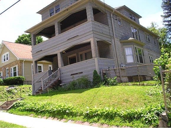 1st image of 18 Sherwood Ave