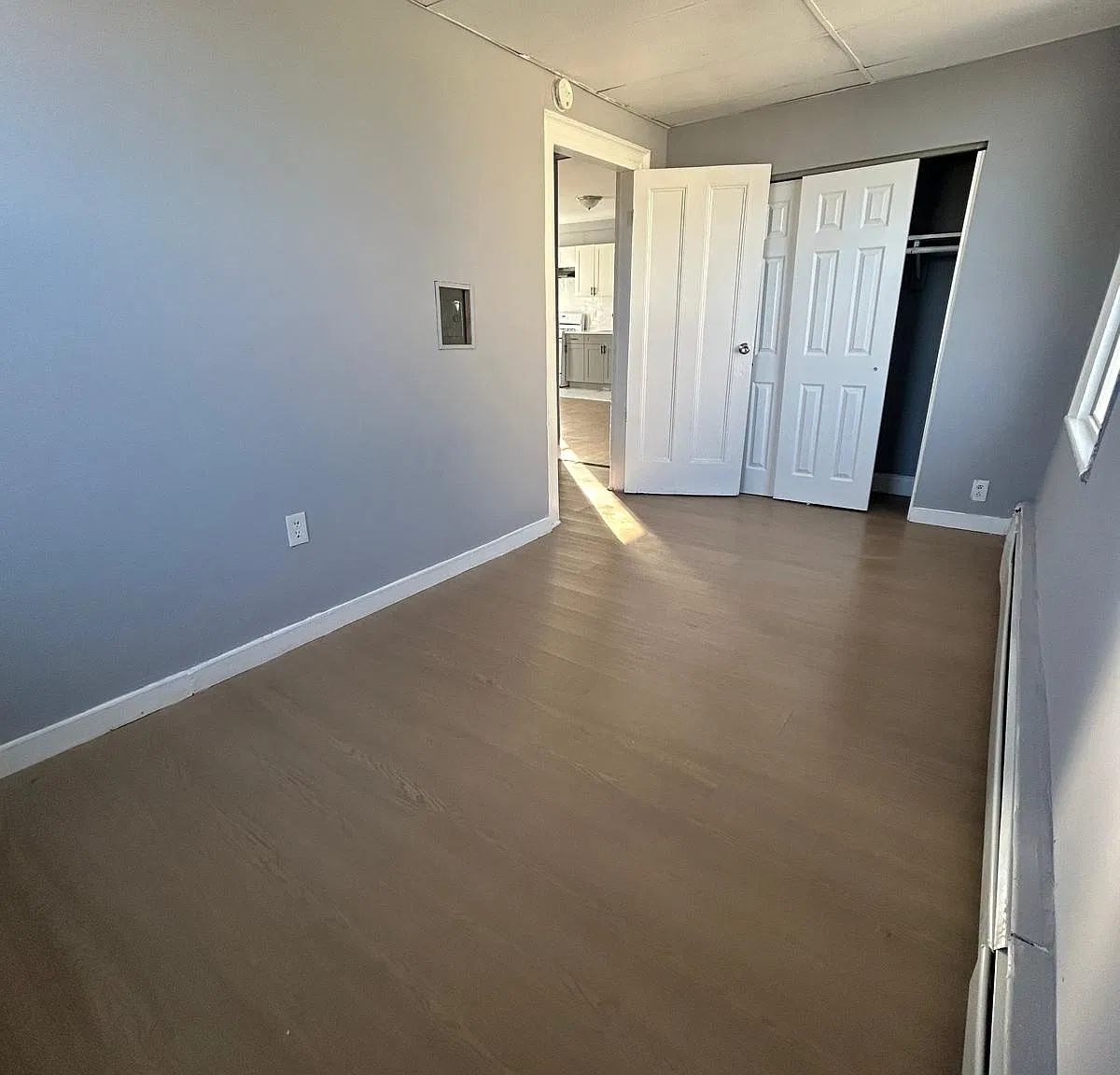 3 bed, 2200 sqft, $2,250 — Photo 1