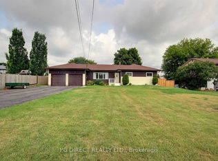 2402 Hamilton Rd, Quinte West, ON K8V 5P8
