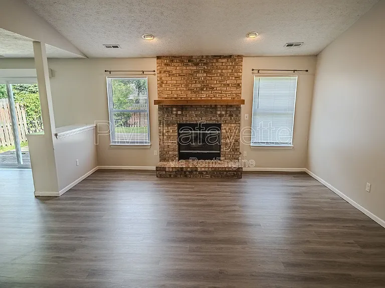 5053 Saddle Dr — Photo 10