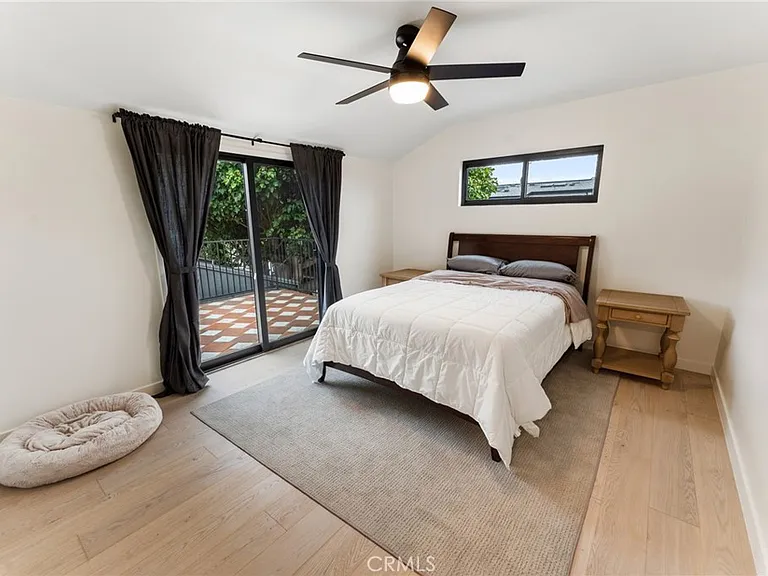 2428 Glyndon Ave — Photo 44