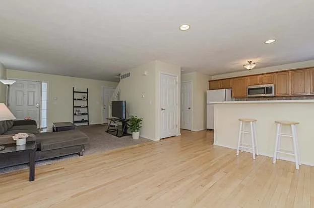 244 Parktrail Rd — Photo 70