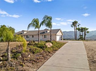 16537 Stevens Ave, Lake Elsinore, CA 92530