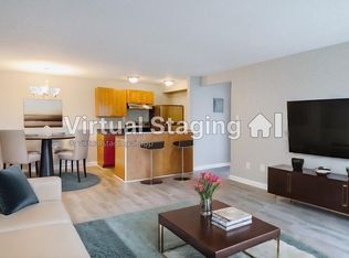 5041 12th Ave NE #G, Seattle, WA 98105