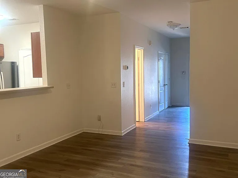 1253 Chinon Point — Photo 2