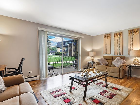 4th image of 11112 S 84th Ave APT 1B