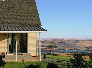 24 Oak Creek Rd, Dallesport, WA 98617