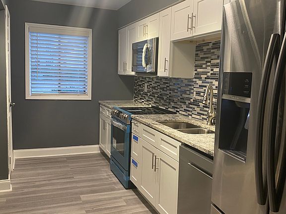 2nd image of 49 Tiburon Dr