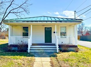 501 Highland Ave, Colonial Heights, VA 23834