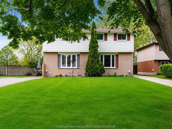 4 Donalda Dr, Chatham Kent, ON N7L 4J5