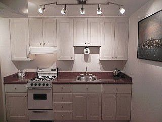 5th image of 250 King St Unit 904