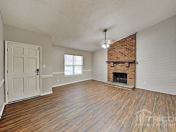 3rd image of 7418 Elwood Dr