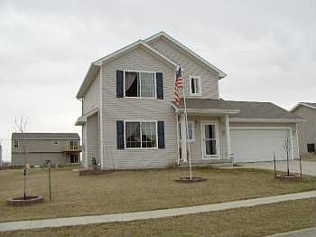 1st image of 210 Walnut Dr NW