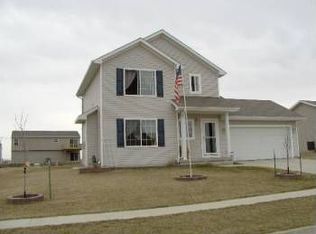 210 Walnut Dr NW, Bondurant, IA 50035
